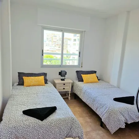 Falcon Apartment
