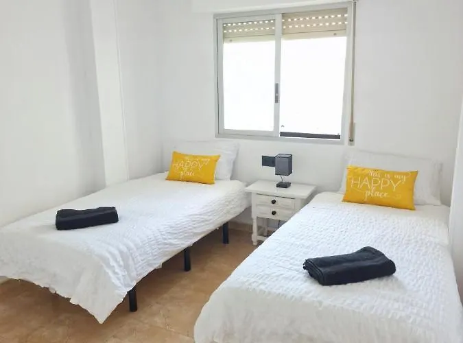 Falcon Apartment *